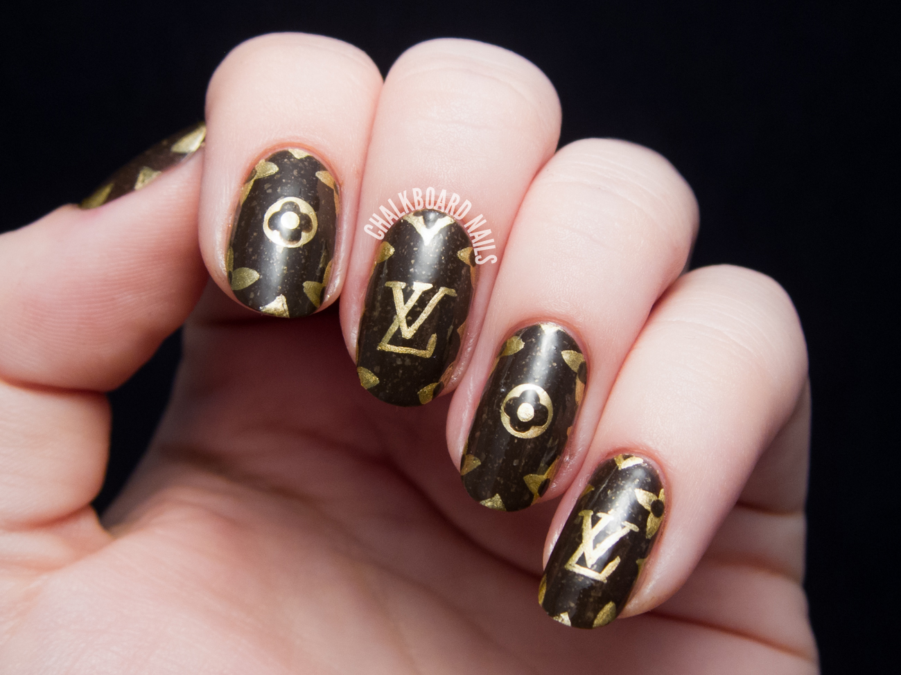 Louis Pattern Freehand Nail Art | Chalkboard Nails | Phoenix, Arizona Nail Artist