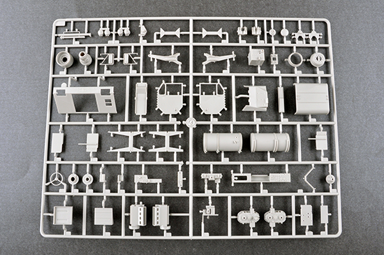 TRP09973 Trumpeter/MasterTools Paint Pallets with Lids (Basic Type) - Sprue  Brothers Models LLC
