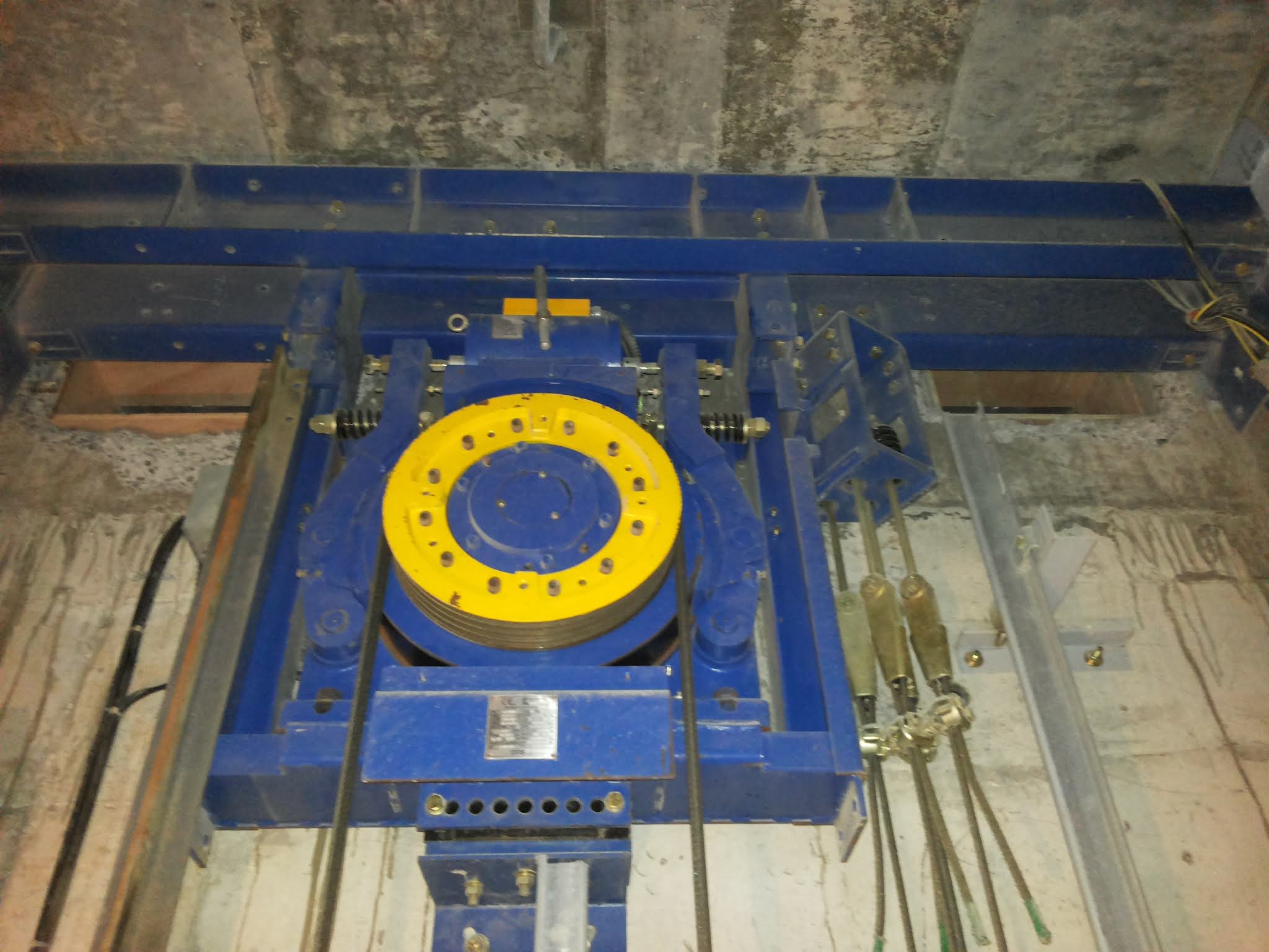 Why Permanent Synchronous Motors mostly used in Elevator Industry
