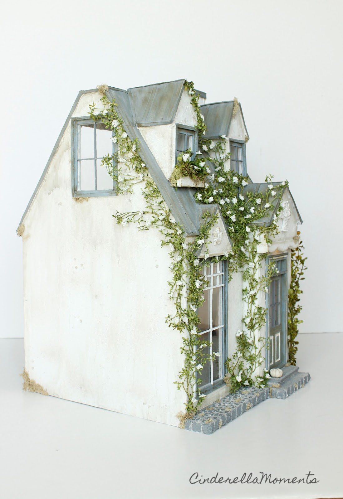 Cinderella Moments: Maison Francaise Custom Dollhouse Completed