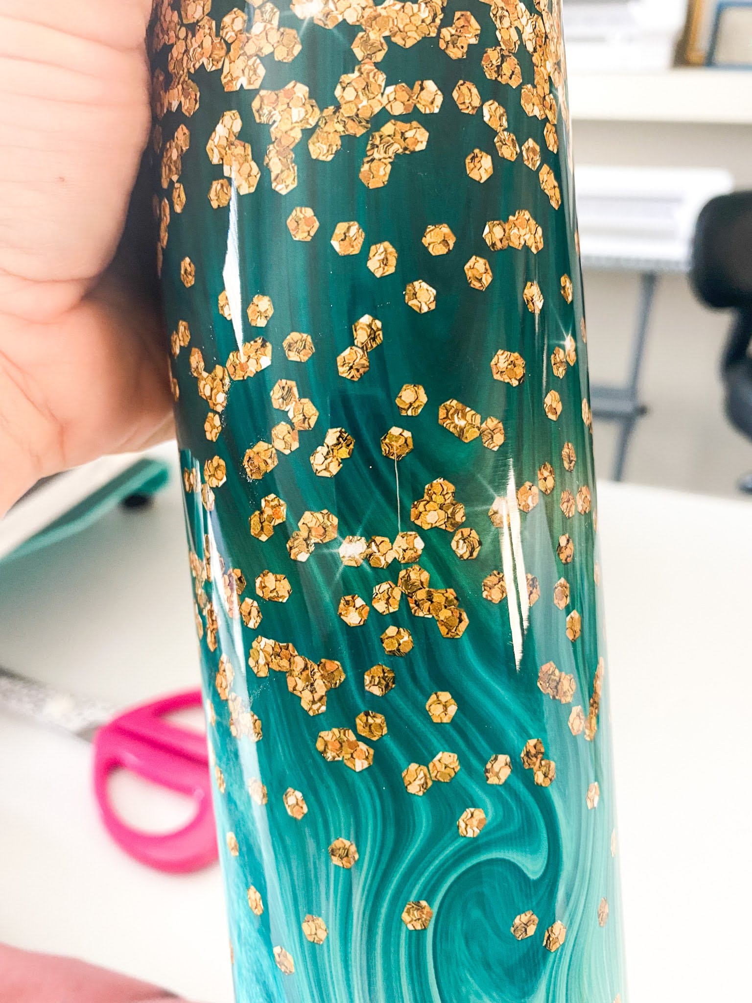 How to Add Glitter to Sublimation Tumblers (No Epoxy Needed!) - Silhouette  School