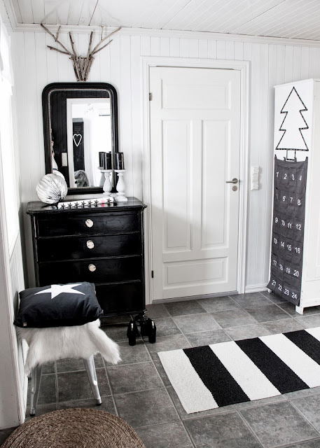 Черное и белое