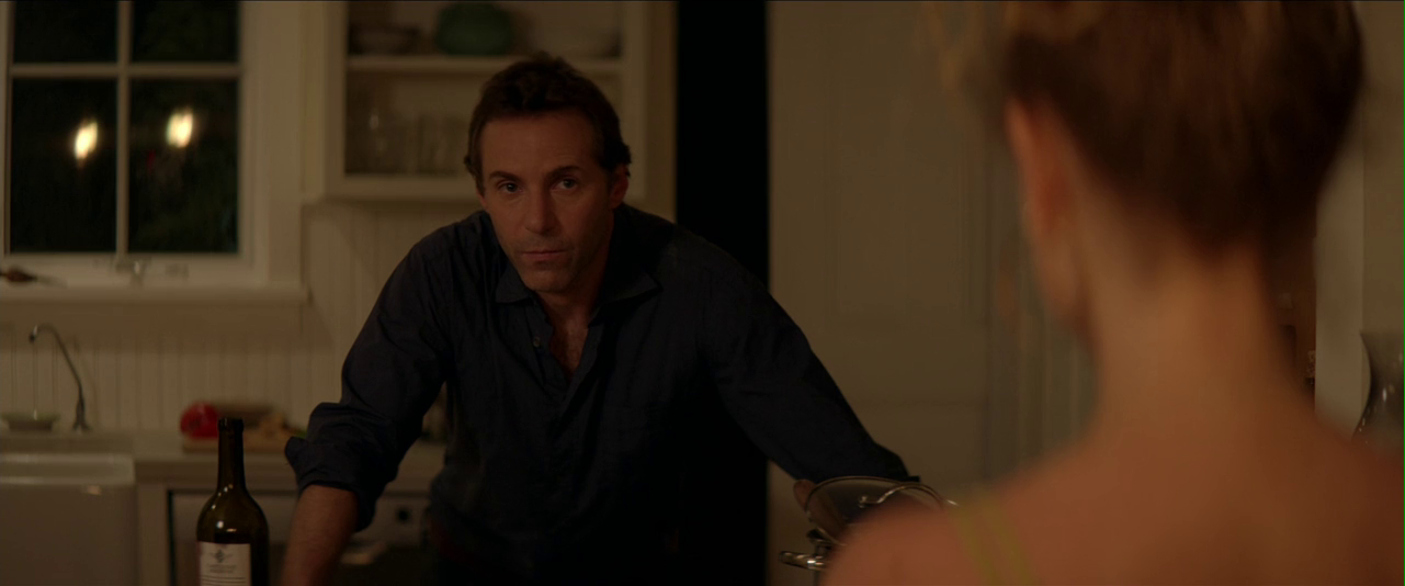 Films Et Séries Tv Avec Alessandro Nivola ausCAPS: Alessandro Nivola shirtless in One Percent More Humid
