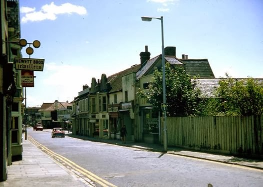 Looking down Cosham High Street in the 1970's