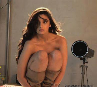Topless Indian Actress Super Hot And Spicy Pictures Set-3