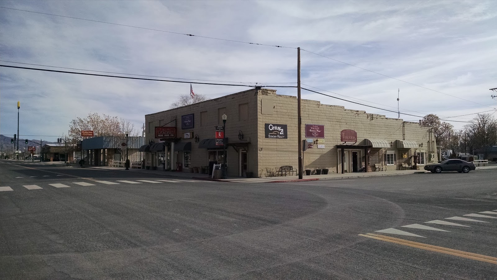 Running on Eddie Lovelock Nevada Town Visit