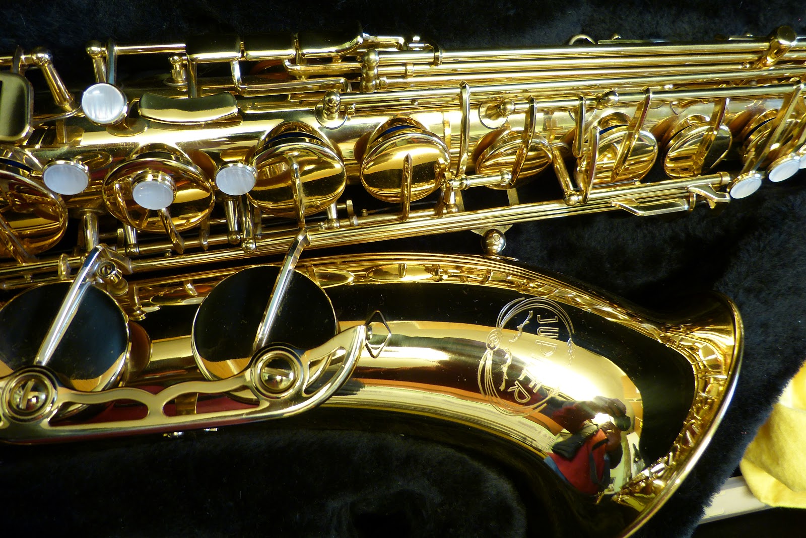 Marshall McGurk Instruments SAXOPHONES