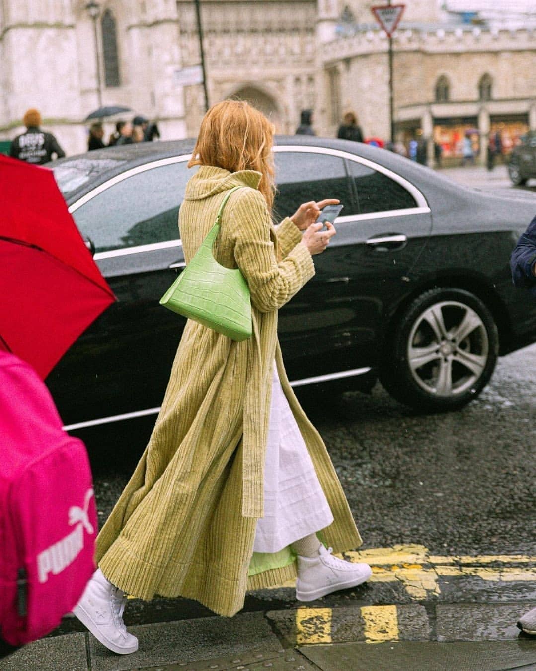 8 styling ideas on how to wear Avocado green color. | Melody Jacob