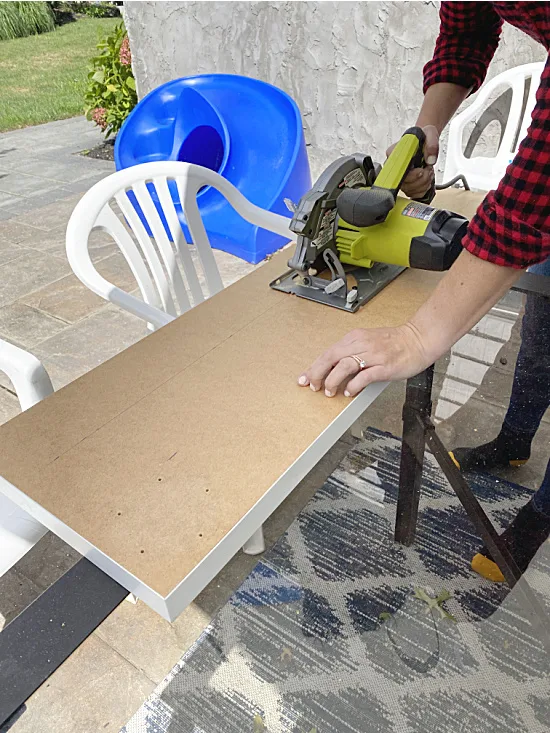 cutting ikea table with circular saw