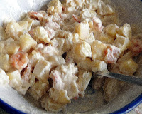 https://comidacaseraenalmeria.blogspot.com/2020/01/ensaladilla-de-patatas-y-gambas.html