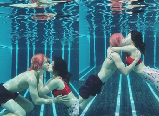 Hyuna ve Dawn suyun altında öpüştüler