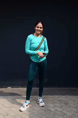 Genelia Deshmukh snapped at gym, Bandra