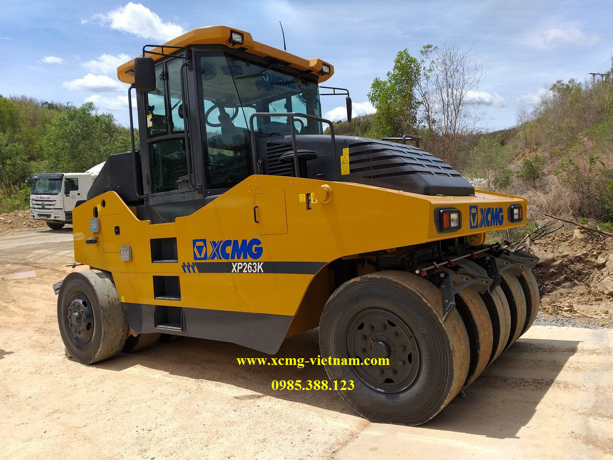 Xe Lu lốp XCMG 26 tấn XP263 - www.xcmg-vietnam.com