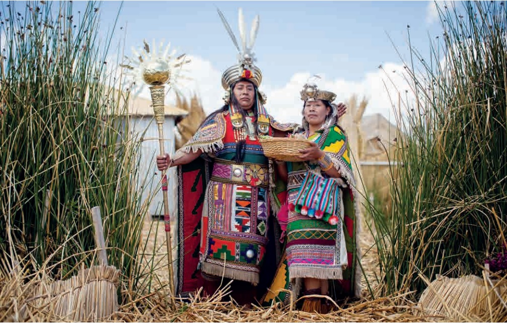 05 de Noviembre - Escenificación de la salida de Manco Cápac y Mama Ocllo en Puno