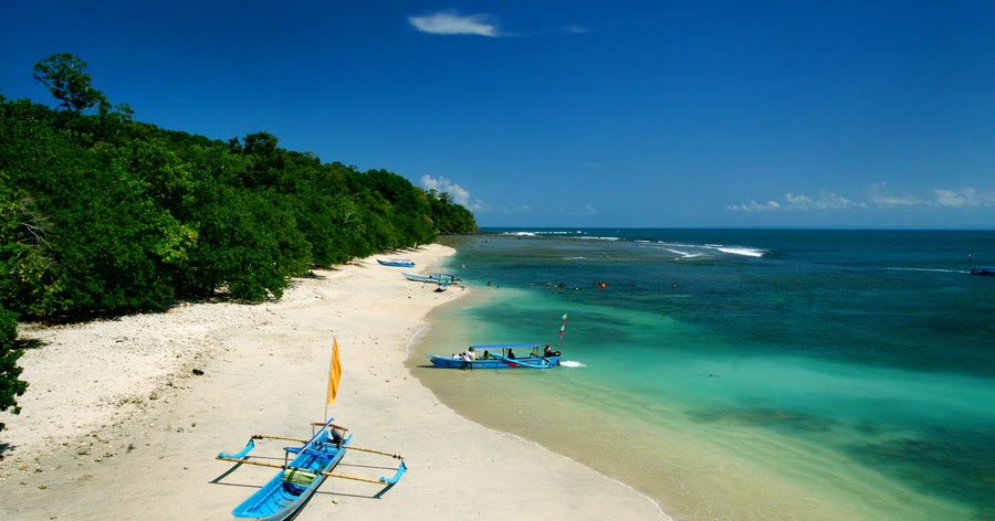 Cerita Pengalaman Liburan Di Pantai Bersama Keluarga