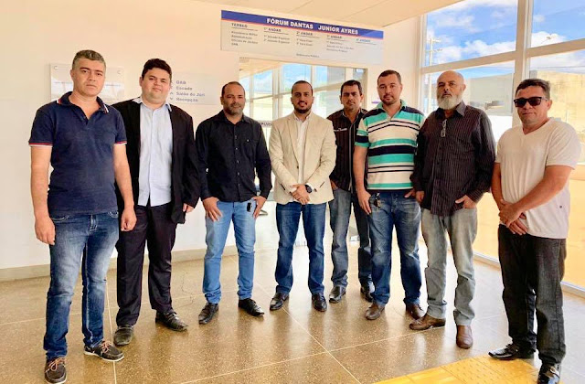 Reunião entre vereadores e juíza busca solução para Câmara Municipal de Ibititá