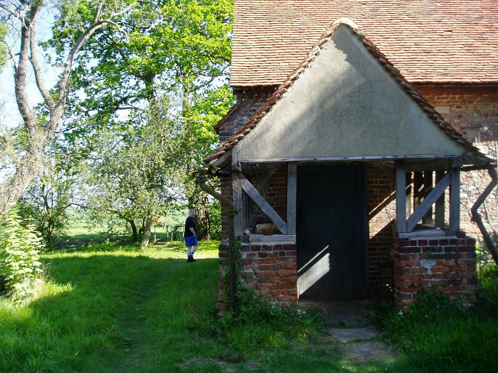 Johli Baptist: Berners Roding Church