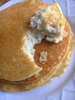 Keto Pancakes | 4 large eggs, 4oz cream cheese, Vanilla extract (to taste), Cinnamon (a few shakes), 1 tbsp sweetener substitute, 1/4 cup co...