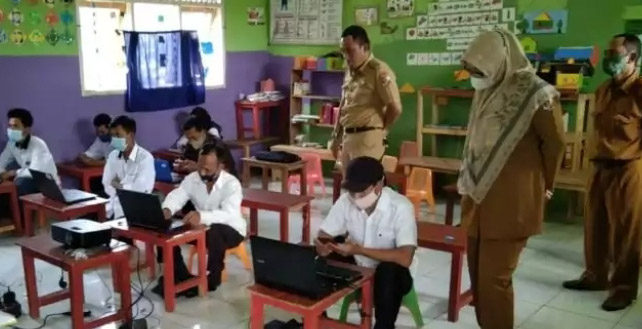 Pastikan Kelancaran, Disdikbud Lampura  Monitoring Pelaksanaan UPK Paket C