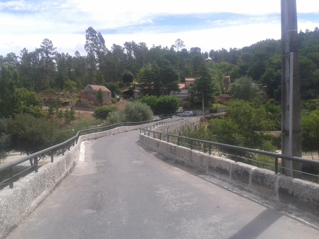 Ponte Romana em Ferreirós do Dão Ponte Romana em Ferreirós do Dão