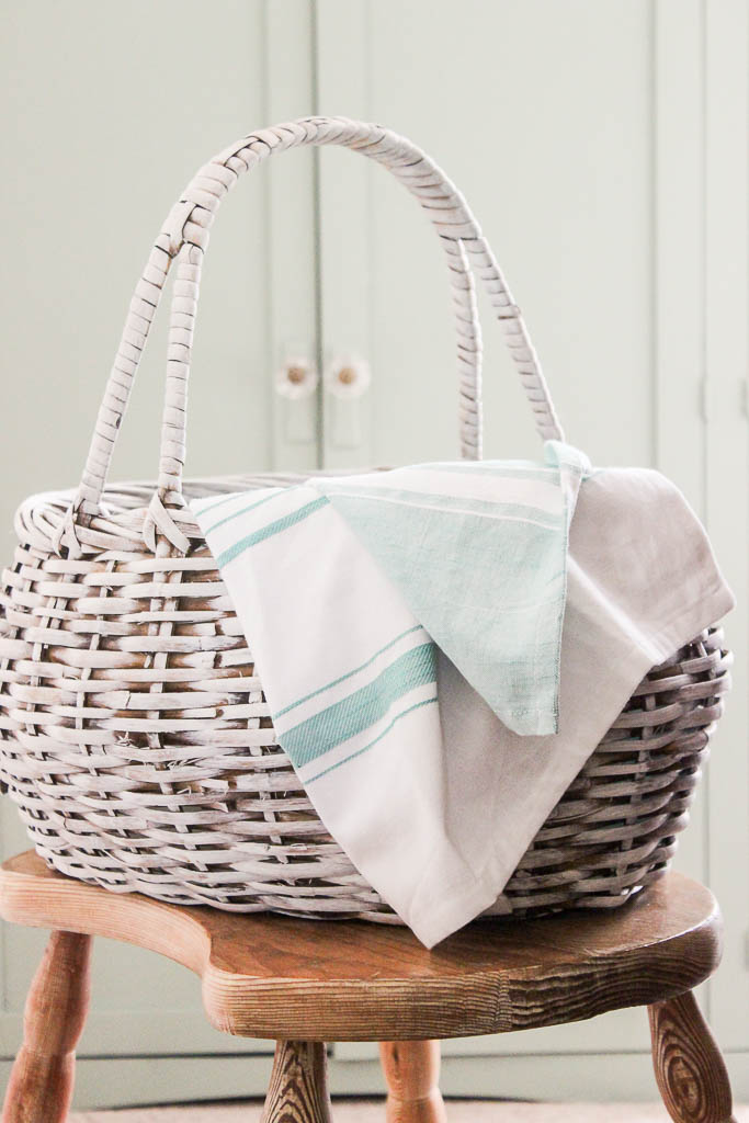 How to French Antique a Basket Delightfully Noted