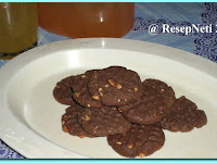 Resep Biskuit Coklat Kacang ( Peanut Chocolate Biscuit Recipe )