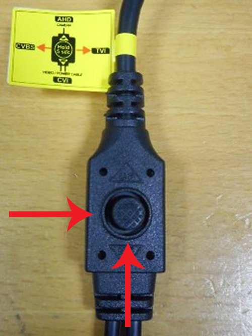 How to zoom a motorized HD-CVI varifocal camera via web browser