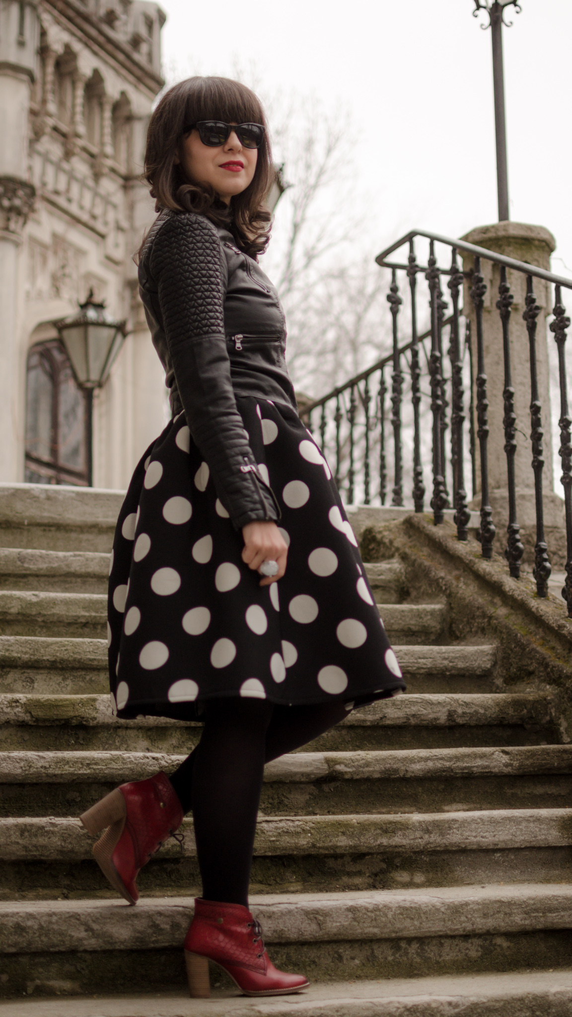 big polka dots puffed up skirt sheinside rock leather jacket burgundy boots black & white cats t-shirt spring new yorker