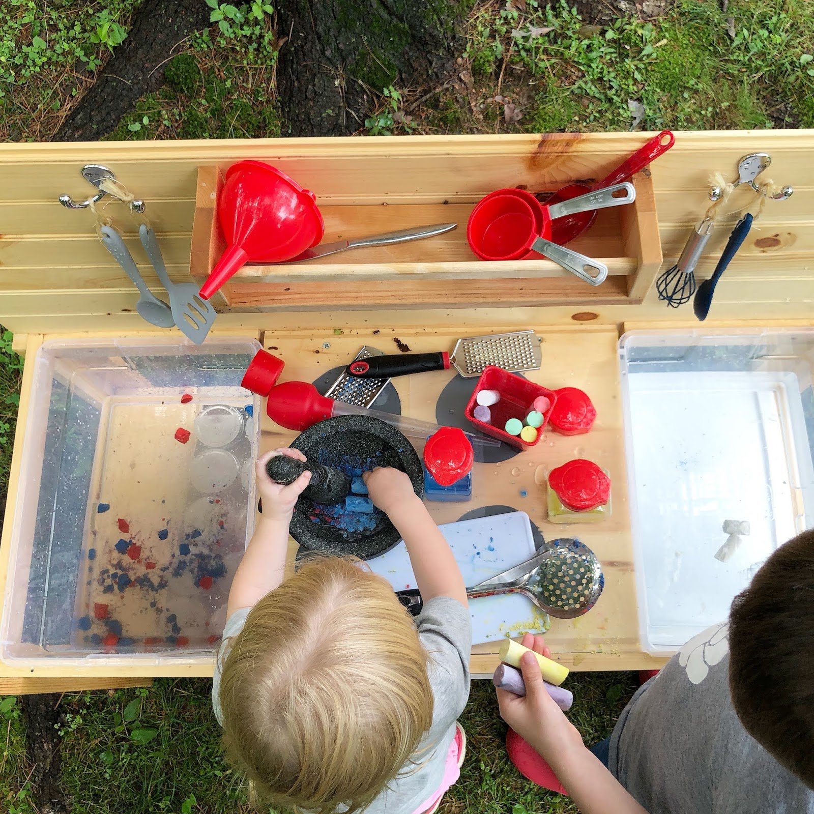 Find the Little Mind: 3 Simple Mud Kitchen Activities for Siblings