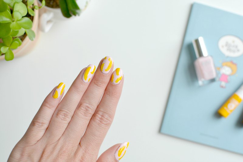 Yellow Nails | Gel nails, Acrylic nail shapes, Pale nails
