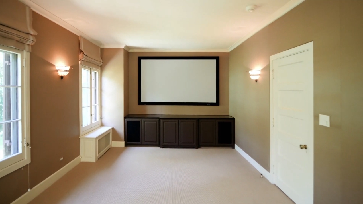 Luxury Home Interior Design Tour vs. 1000 E Illinois Rd, Lake Forest, IL