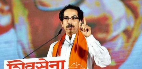 नेहरू की जगह सावरकर PM बने होते तो पाकिस्तान नहीं होता: उद्धव ठाकरे - newsonfloor.com