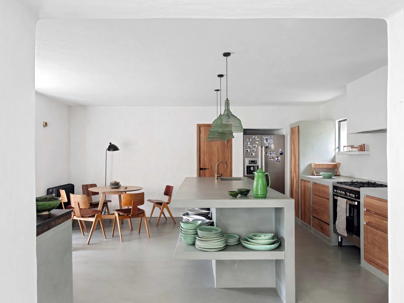 A house in Ibiza that recovers the peasant essence