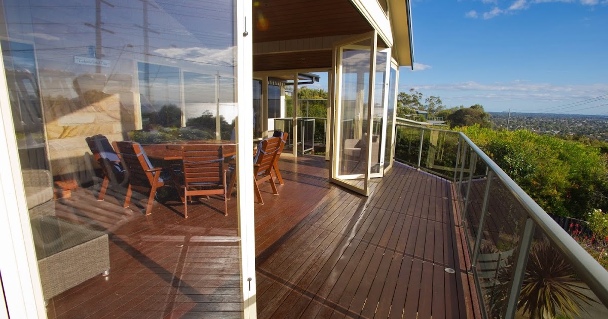 How Outdoor Blinds keep the heat out of your home in Melbourne