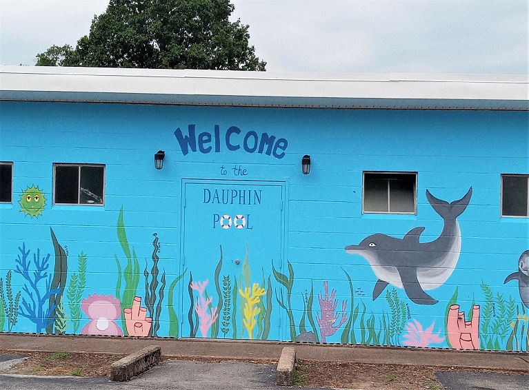Pennsylvania & Beyond Travel Blog: Ocean Wall Mural at the Dauphin