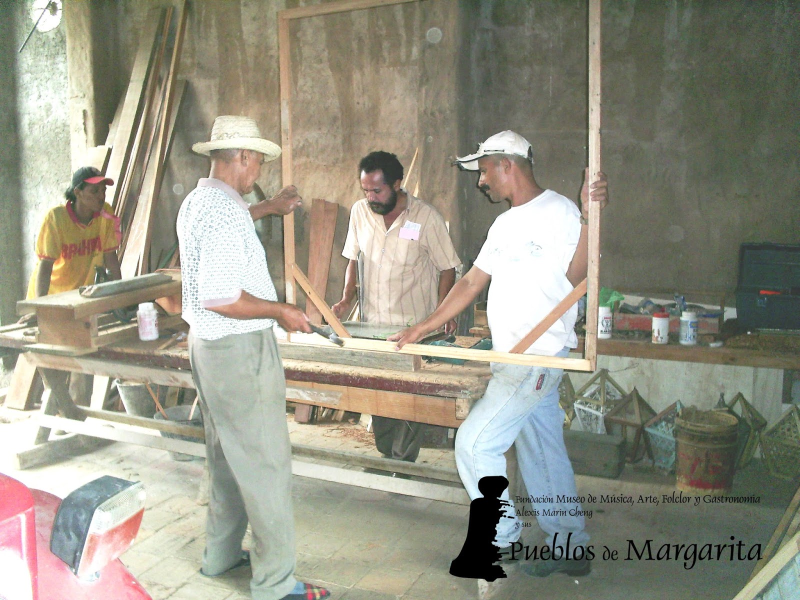 Museo Pueblos de Margarita: LA CARPINTERÍA DE "GUILLERMO Y BENJAMÍN MARÍN”
