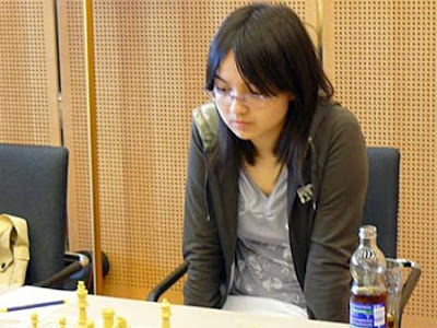 Blog UMNO guna gambar juara catur serang anak Guan Eng, kata DAP