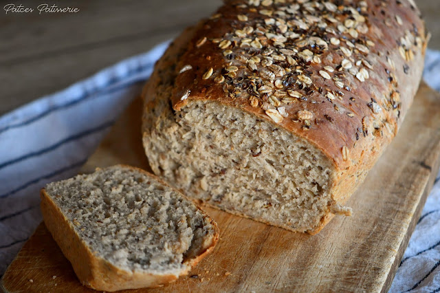 Fluffiges Mehrkorn Toastbrot