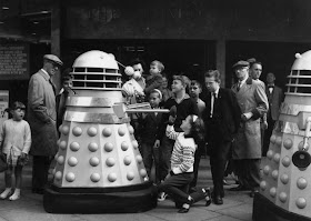 20th August 1964:  A dalek prowls a London street. Daleks featured in the children's television series 'Dr Who'.  (Photo by Harry Todd/Fox Photos/Getty Images)
