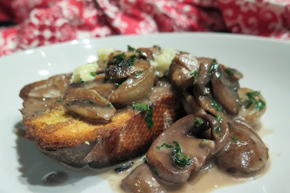 Blue Cheese Mushroom Toast and a Castello Cheese - Burnt Giveaway