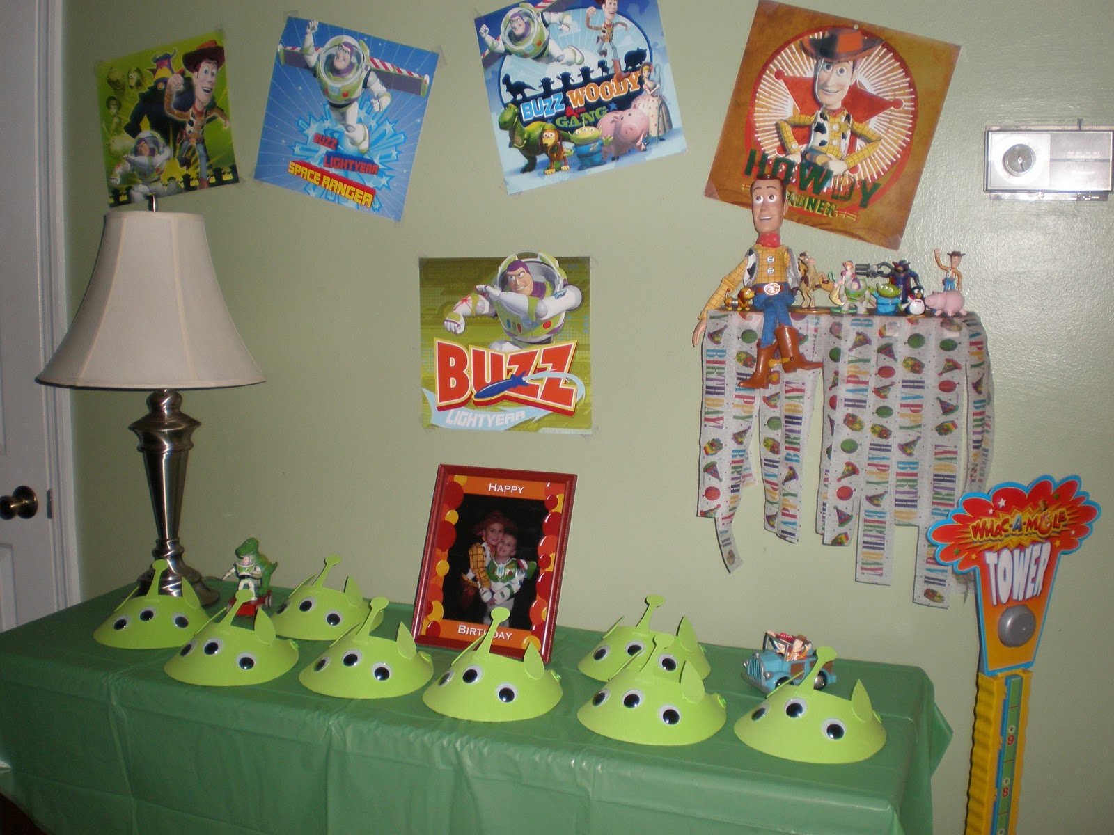 NJ Crafty Momma: Toy Story Birthday Party ideas