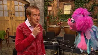 Bob says that anyone can make music and also offers to teach, but first Abby Cadabby needs an instrument. Sesame Street Episode 4326 Great Vibrations season 43