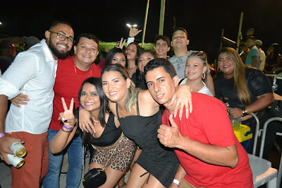 TARDEZINHA DO PIZEIRO COM O CANTOR JOÃO GOMES E OUTRAS ATRAÇÕES REÚNE MULTIDÃO DE FÃS NA ARENA SOCIETY ANTIGO BNB CLUBE EM MACAU.