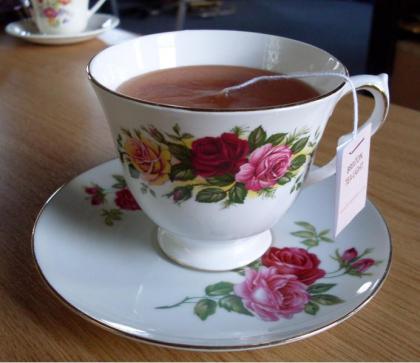 Siempre será primavera: Cuando una taza sirve para algo más que contener té