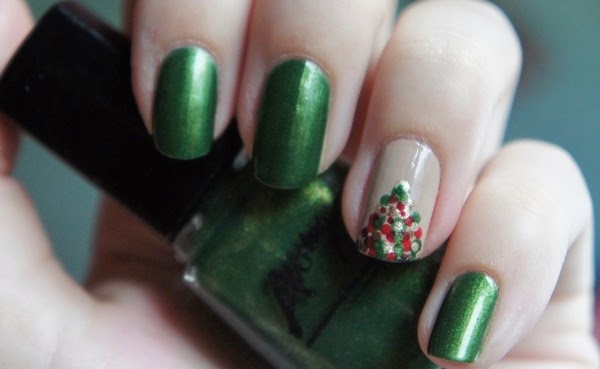 Christmas nail art designs