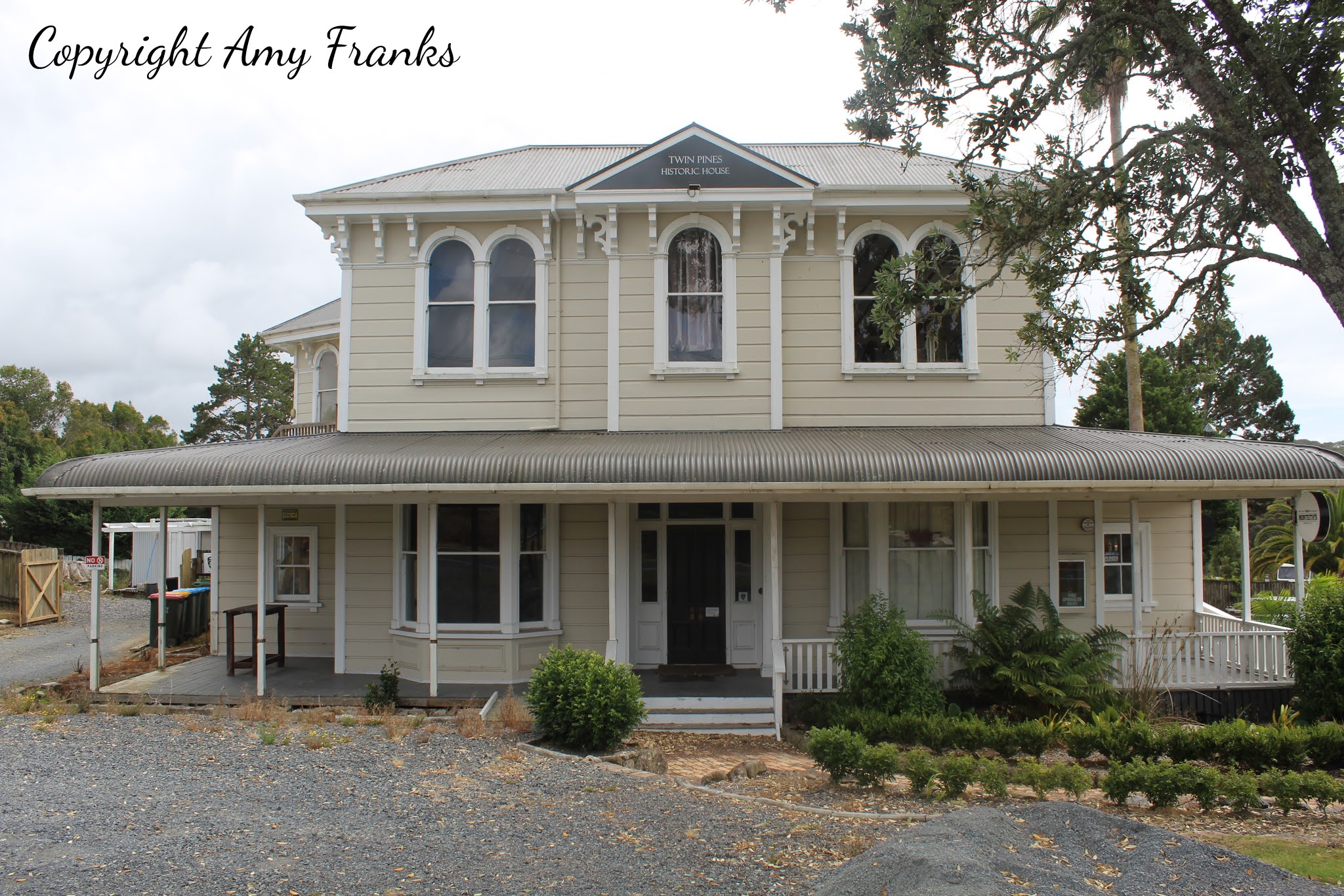 Twin Pines Manor House