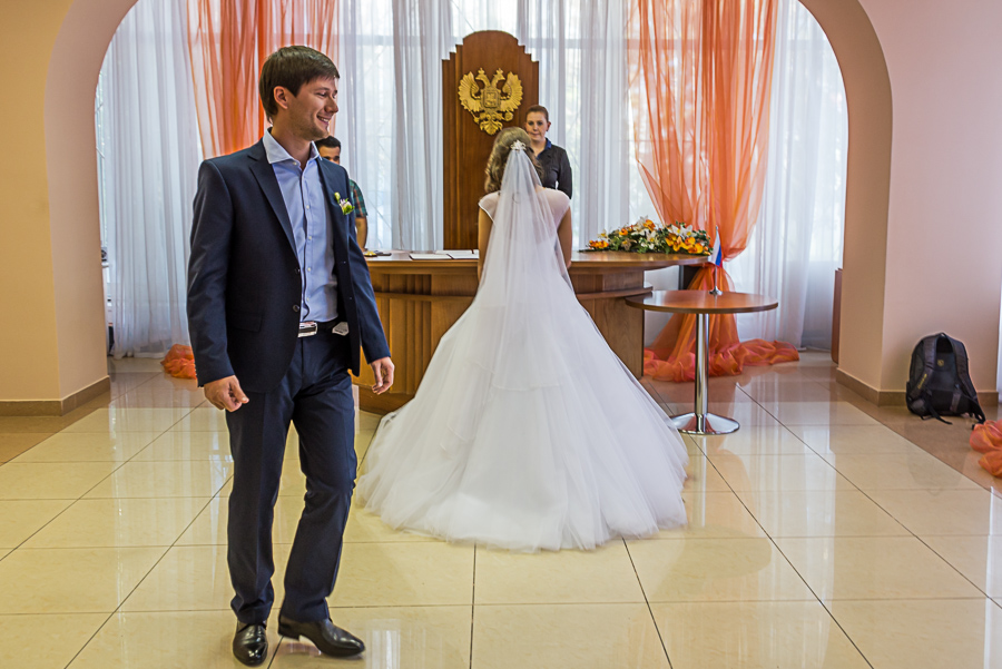 церемония в загсе. могут в загсе расписать сразу. свадебная фотосессия в загсе. расписаться в загсе. образец подачи заявления в загс на регистрацию брака.