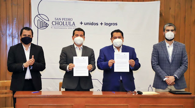 Firman convenio SMT y San Pedro Cholula para mejorar la movilidad del municipio