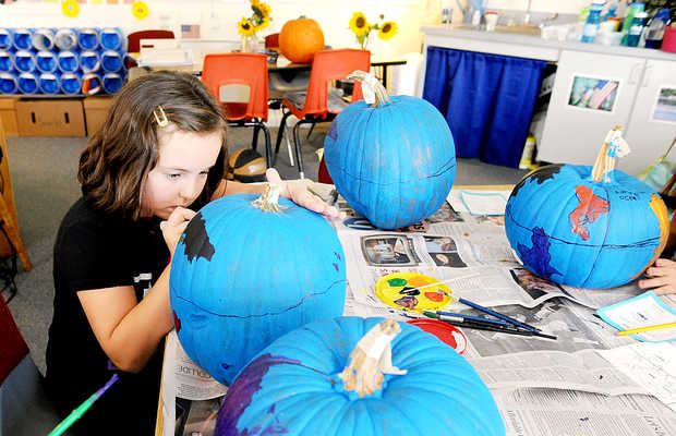 Kewajiban Guru Geografi Indonesia Gurugeografi.id