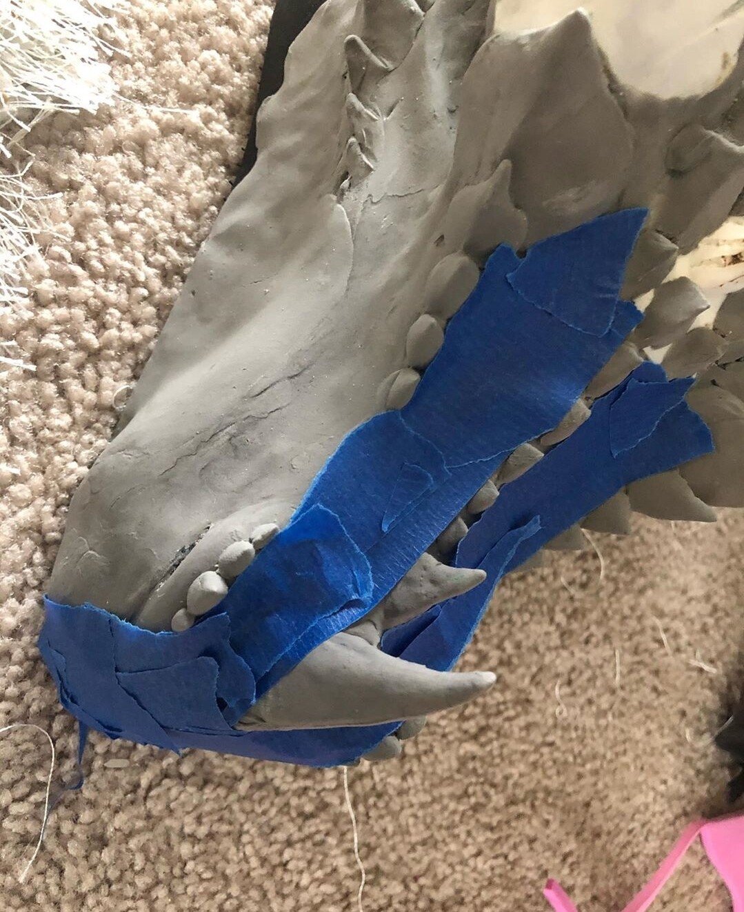 용으로 변신하는 서양녀 - 디쁠